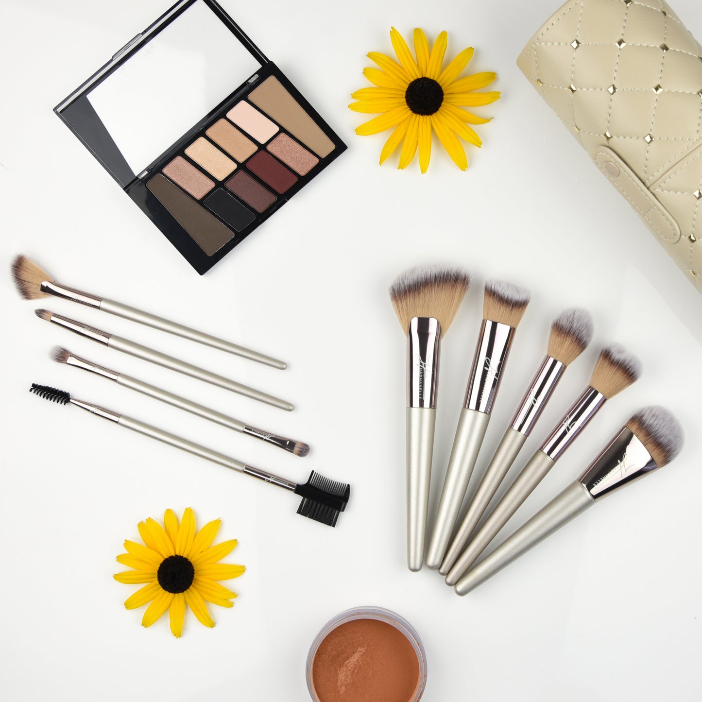 Makeup Brush Set- Travel/Vanity Case Included